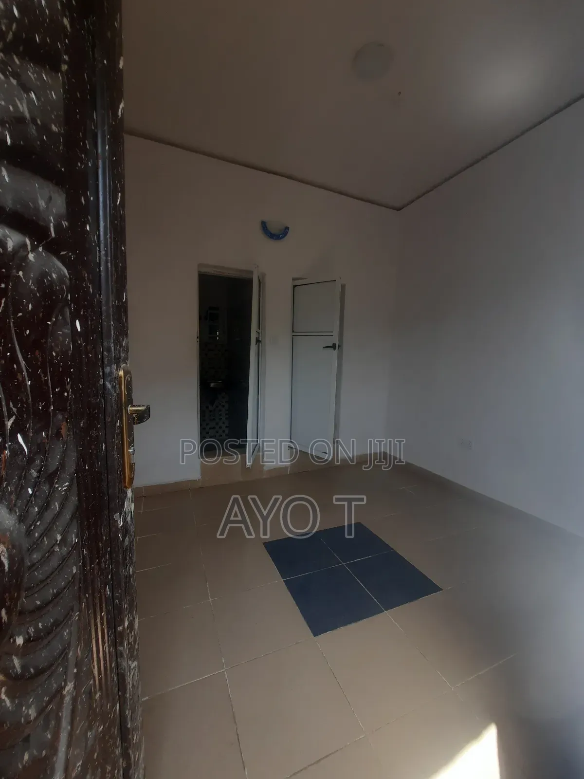 Studio Apartment in Bariga for rent
