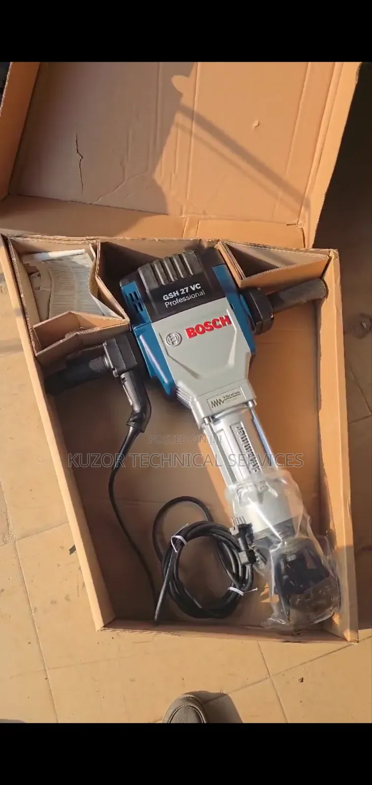 Demolition Hammer GSH 27 Vc Bosch
