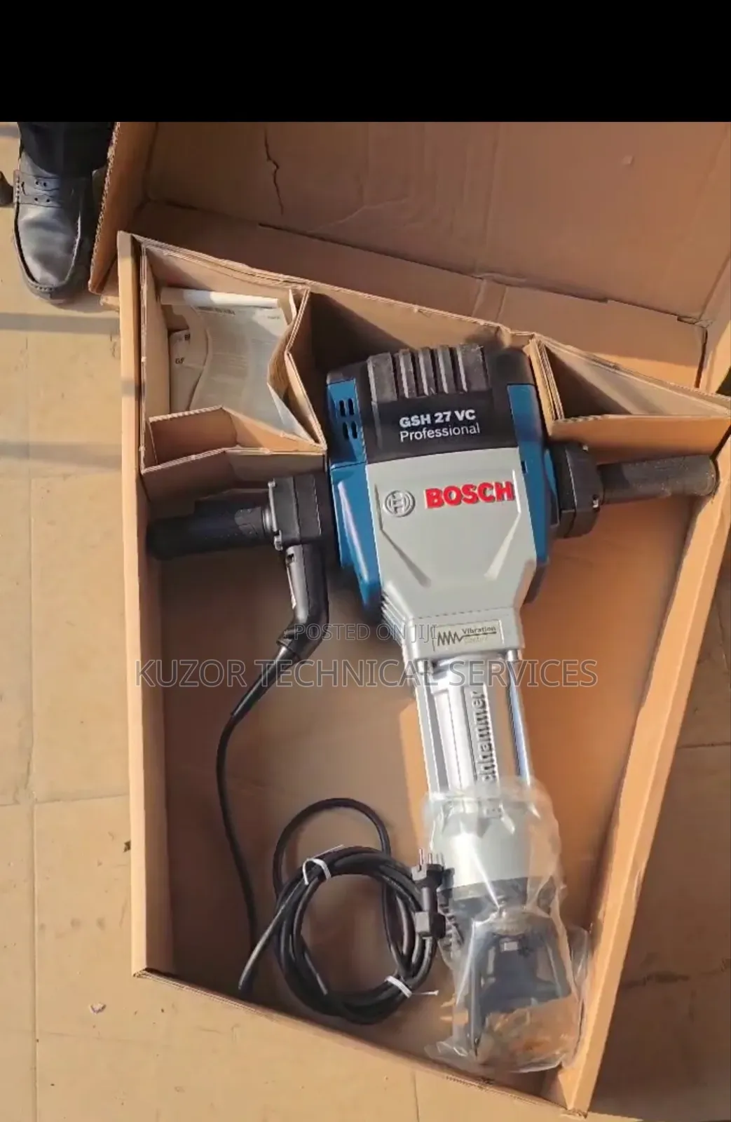 Demolition Hammer GSH 27 Vc Bosch