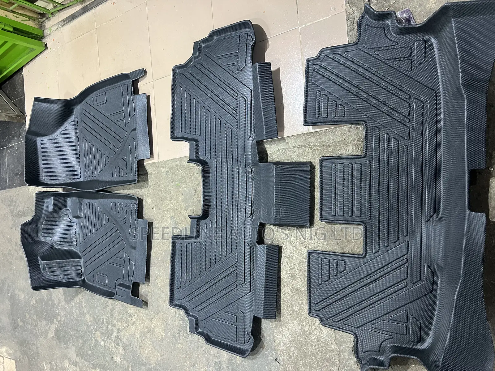 Complete Set of Floor Mat Original for Any Motor