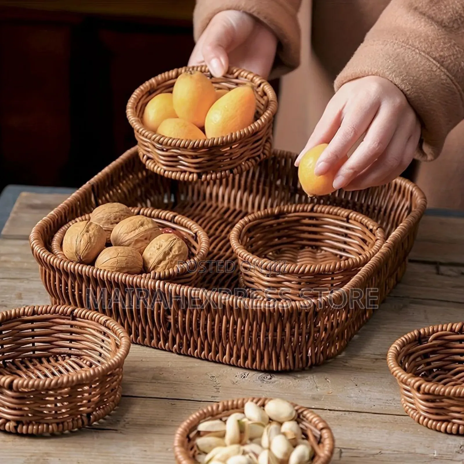 Retro Imitation Rattan Woven Picnic Fruit Basket