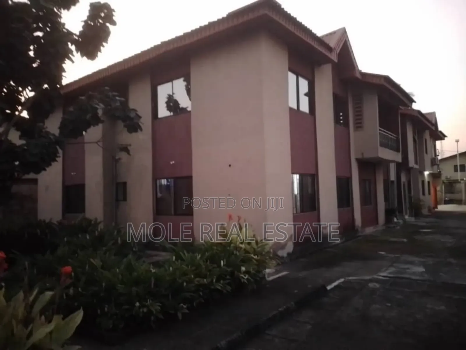 Furnished 5bdrm Duplex in Unity Estate, Egbeda / Egbeda for sale