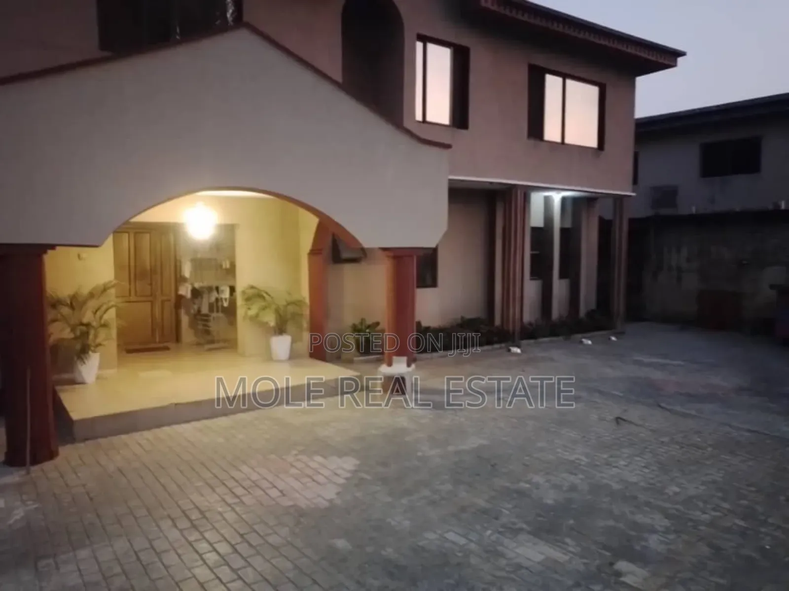 Furnished 5bdrm Duplex in Unity Estate, Egbeda / Egbeda for sale