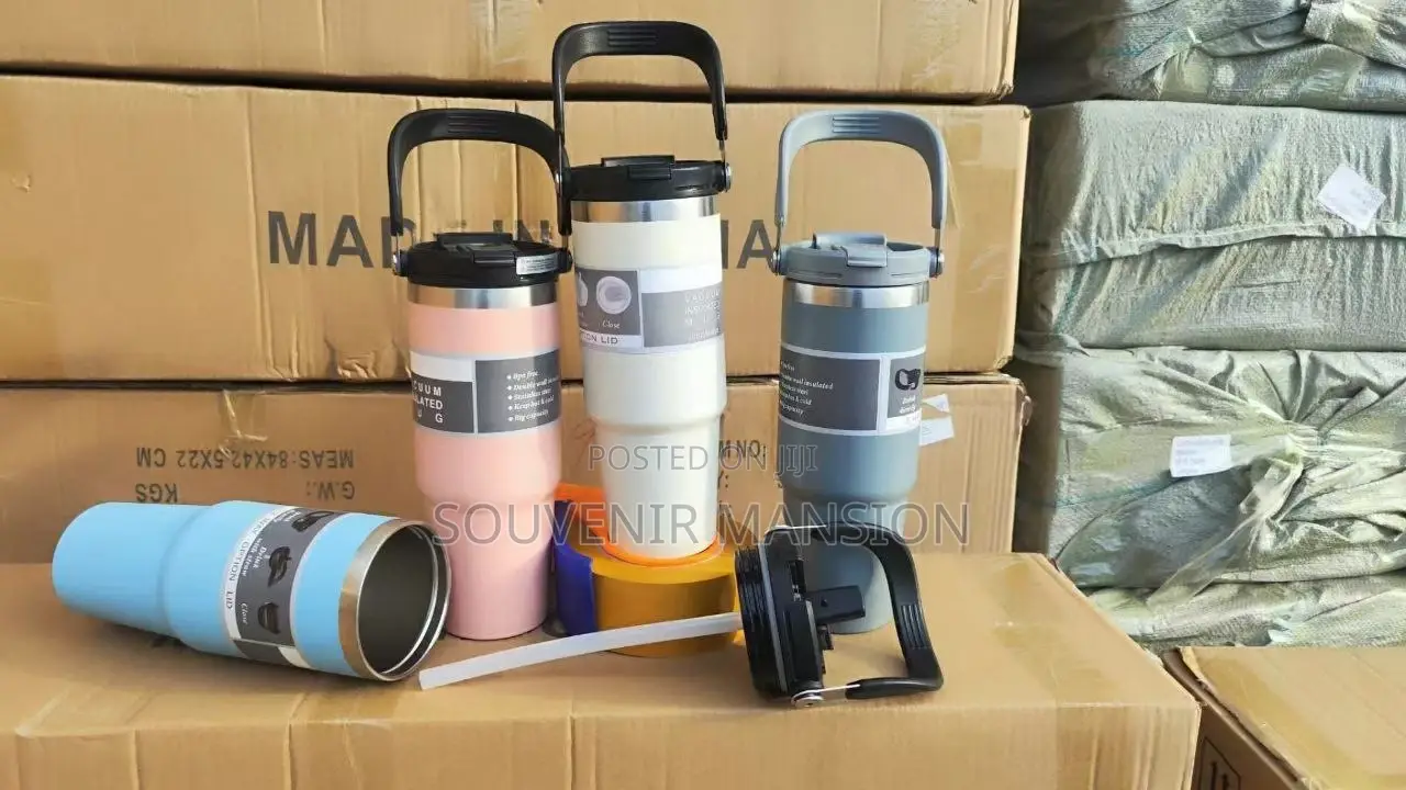 890ml Portable Vacuum Travel Mug