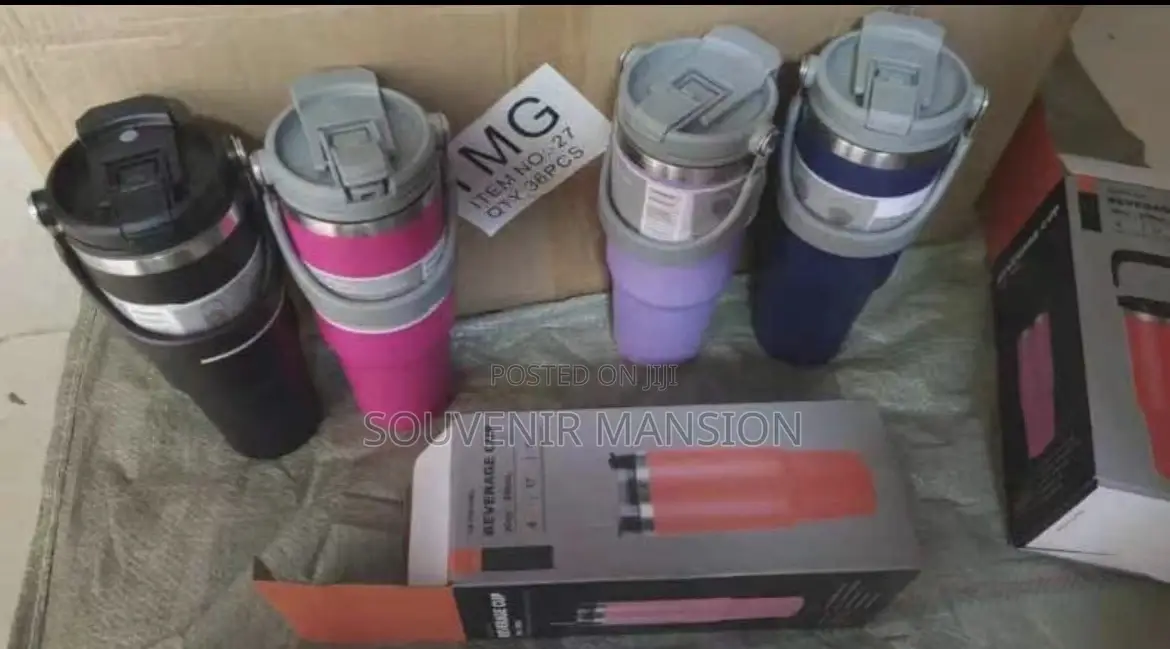890ml Portable Vacuum Travel Mug