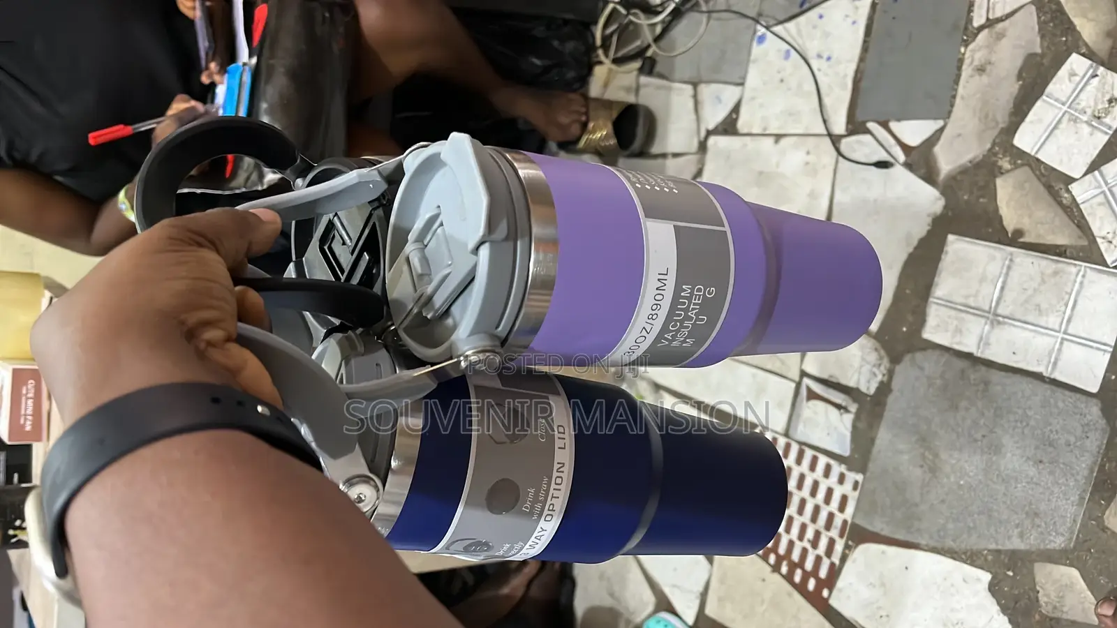890ml Portable Vacuum Travel Mug