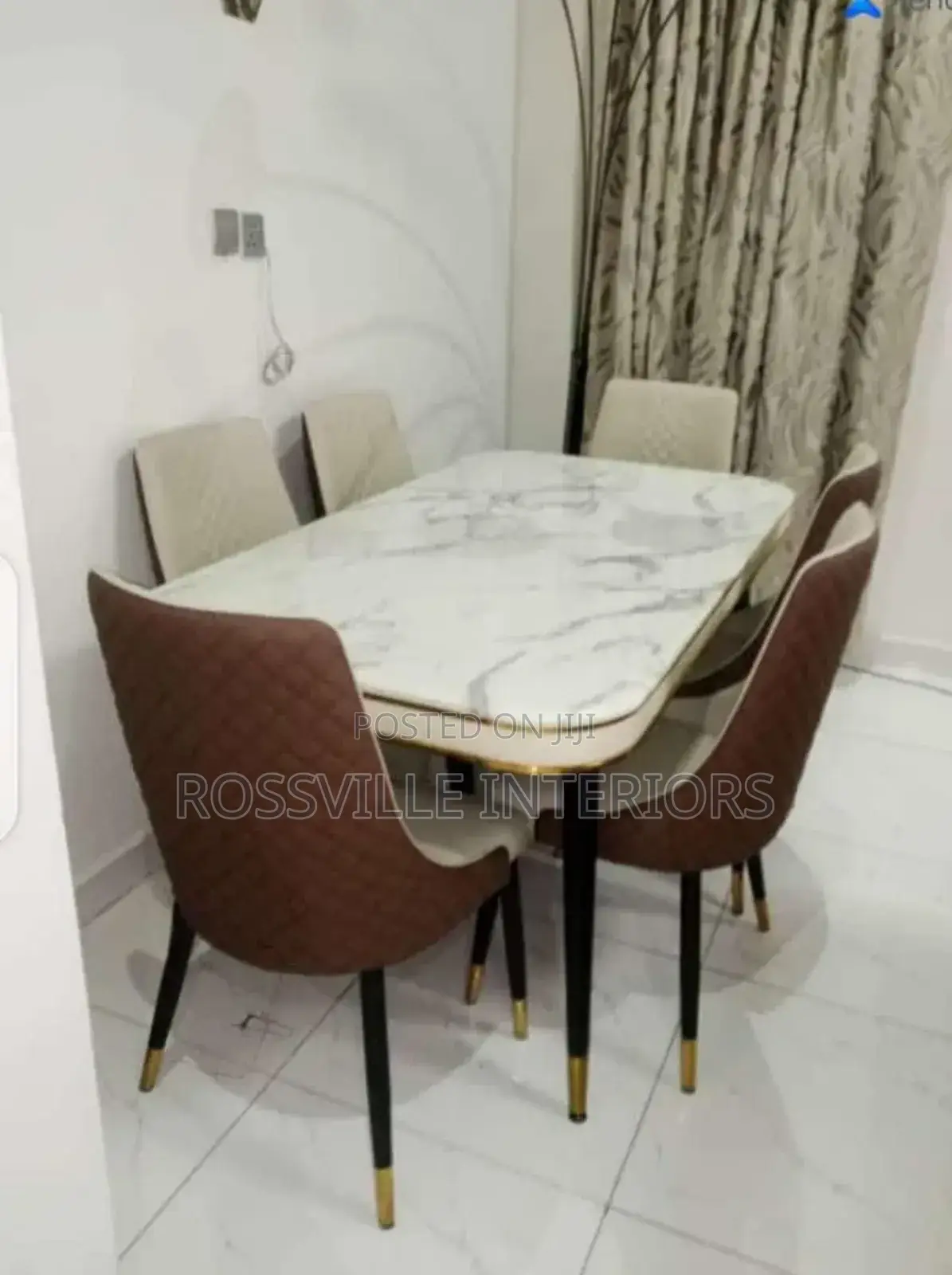 Premium 6 Seaters Dinning Set
