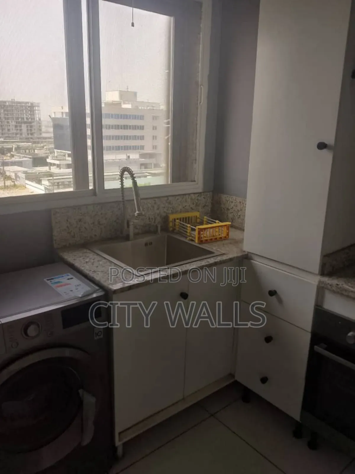 3bdrm Block of Flats in Osborne Foreshore for sale