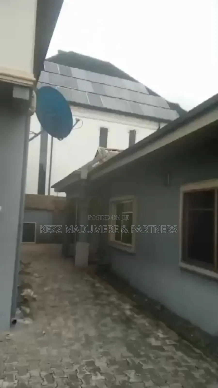 12bdrm Block of Flats in Iwofe, Port Harcourt for sale