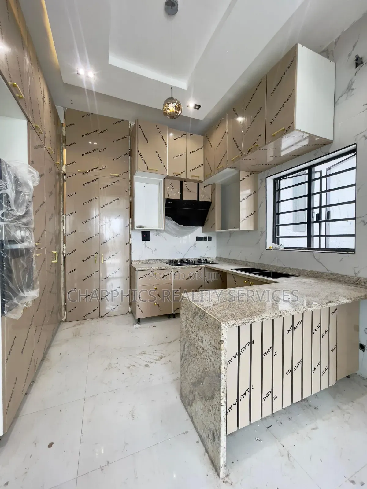 4bdrm Duplex in Ikota for sale