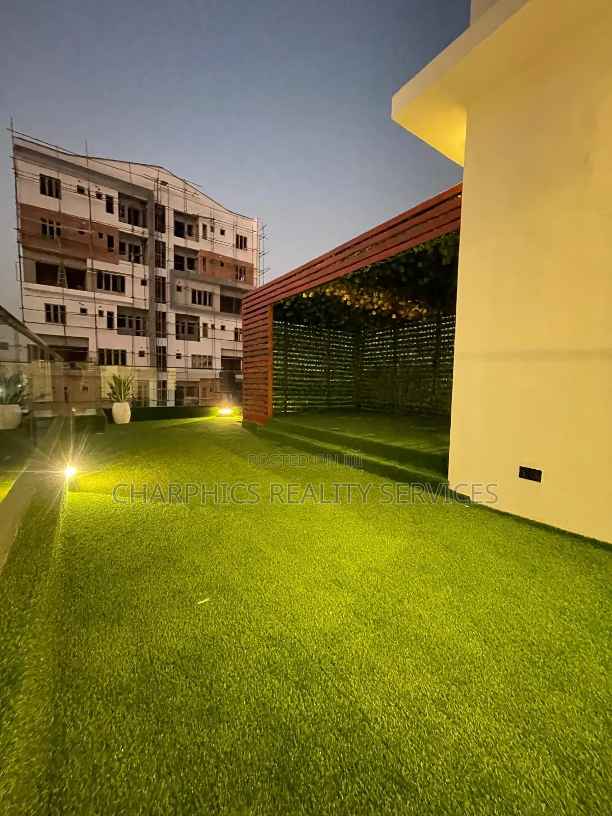 5bdrm Duplex in Ikate for sale