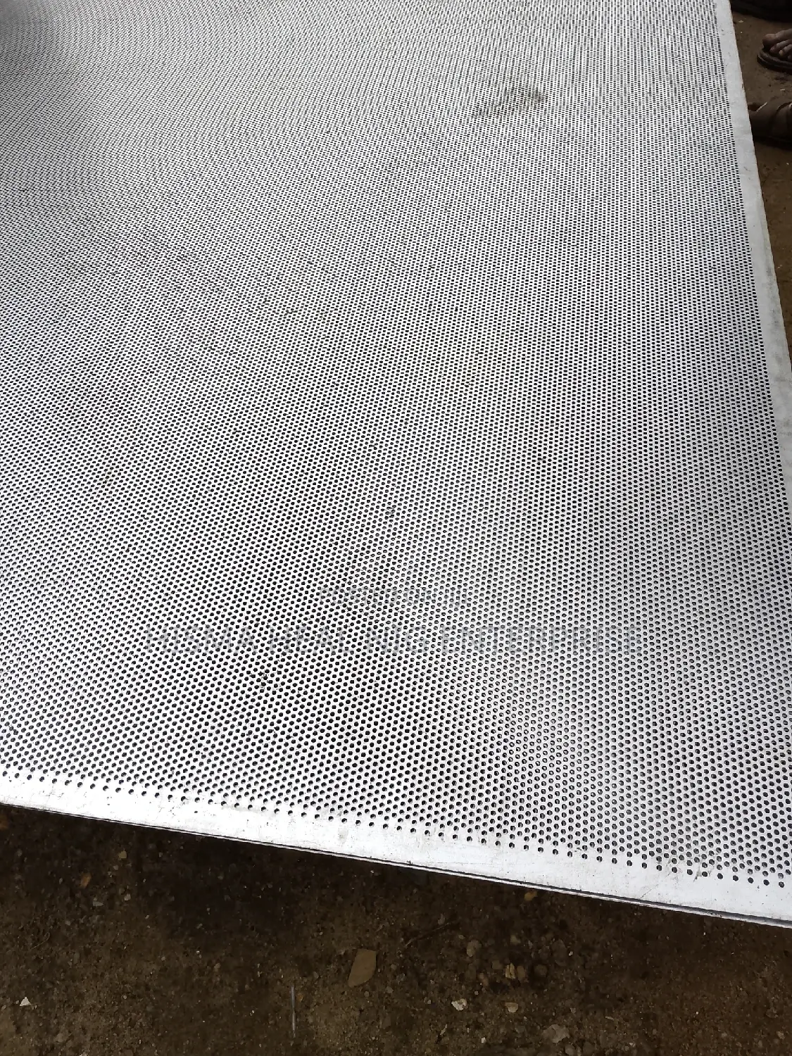 2mm Thickness by 2mm Hole (Galvanized Perforated Plate
