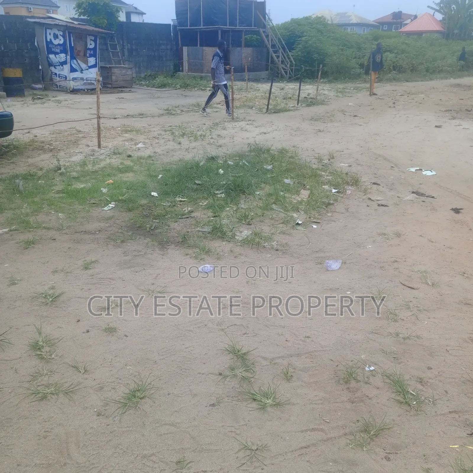 One Plot of Land Fenced Round for Commercial Usage for Lease