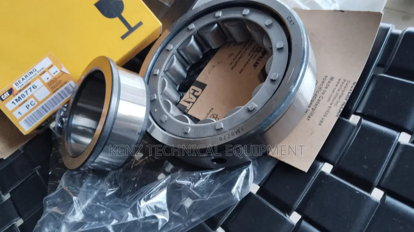 Caterpillar Roller Bearing