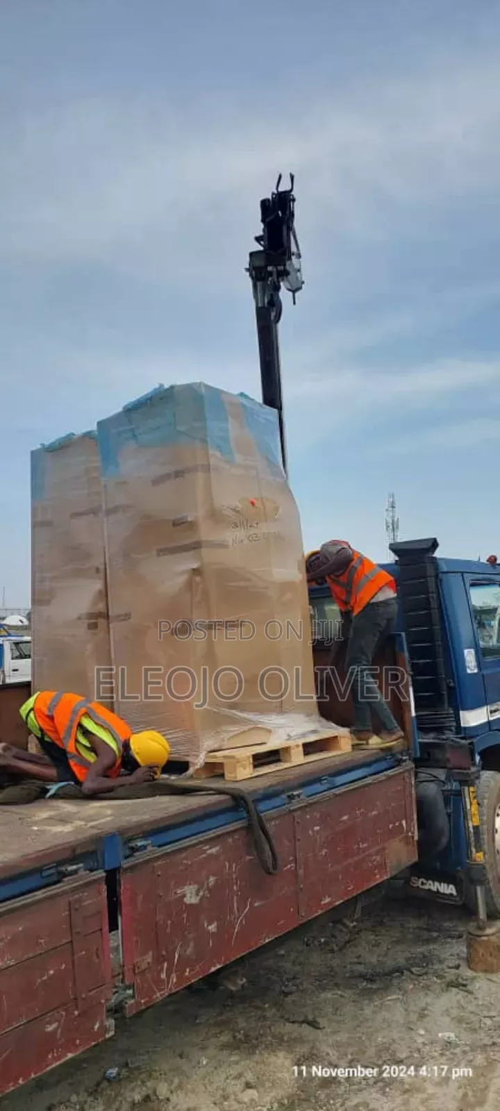 Rent Hiab Truck in Eko Atlantic. Hire Hiab in Eko Atlantic