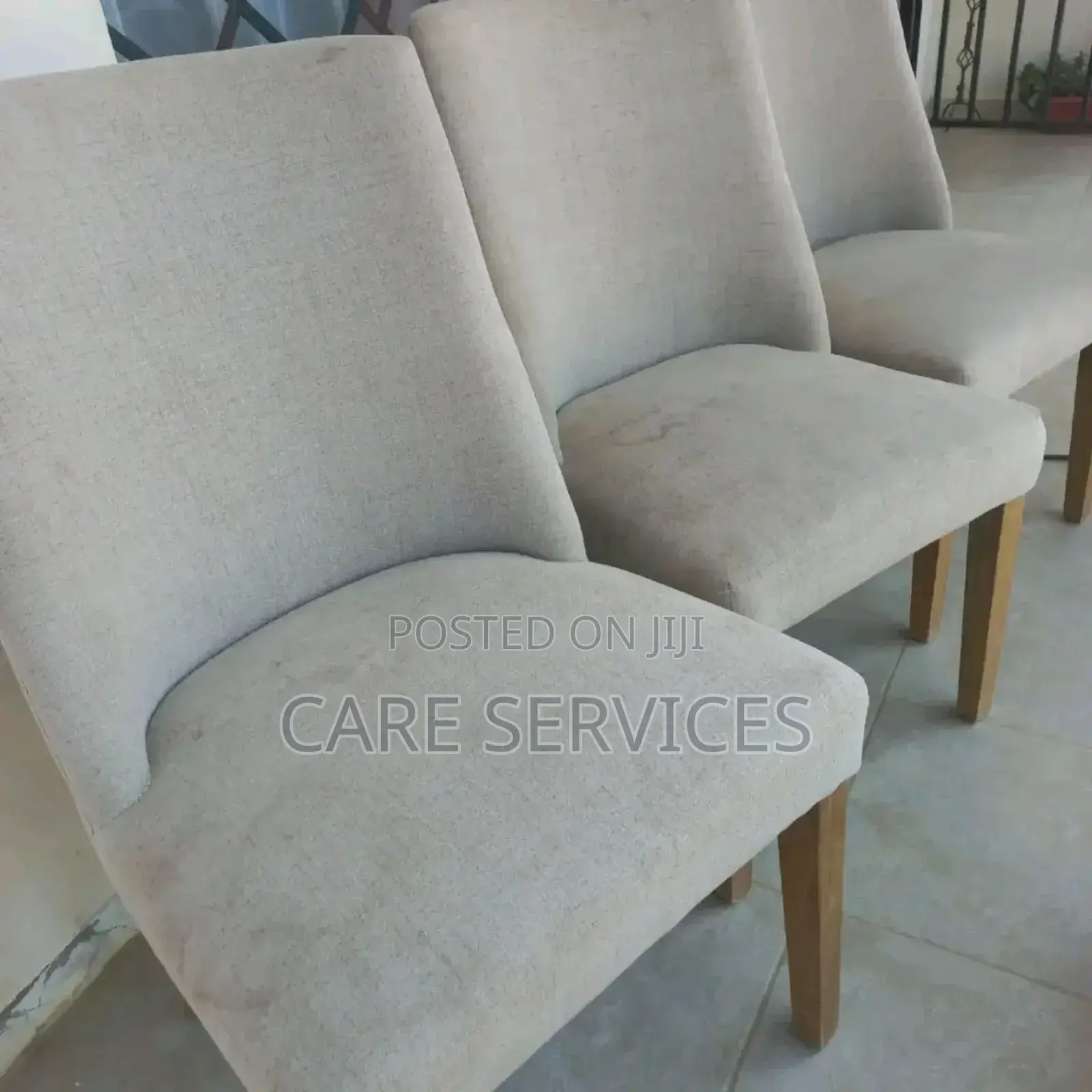 Let Give Your Sofa, Couch and Upholstery the Best Cleaning