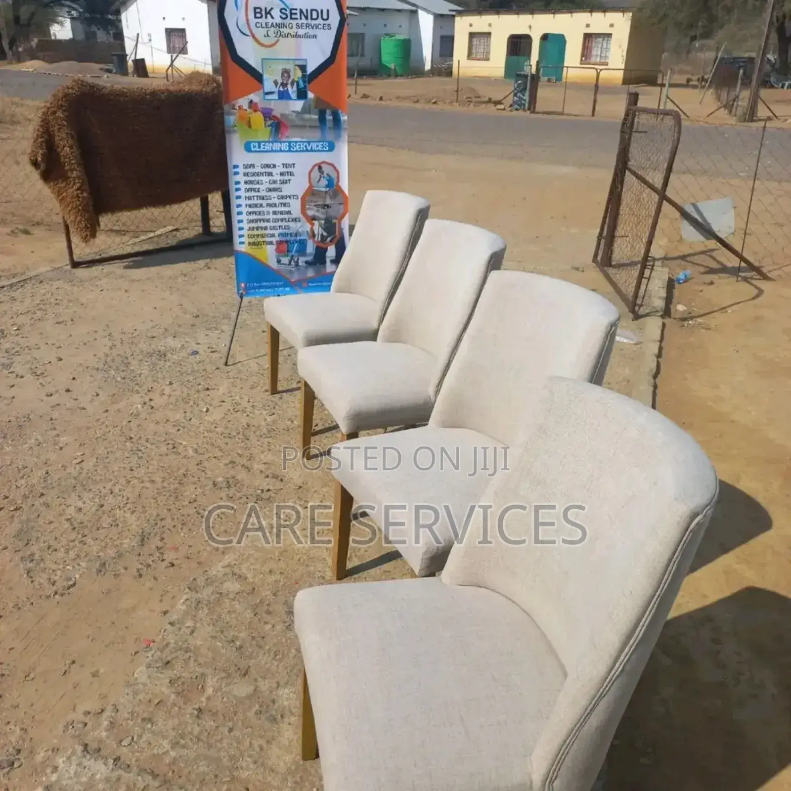 Let Give Your Sofa, Couch and Upholstery the Best Cleaning