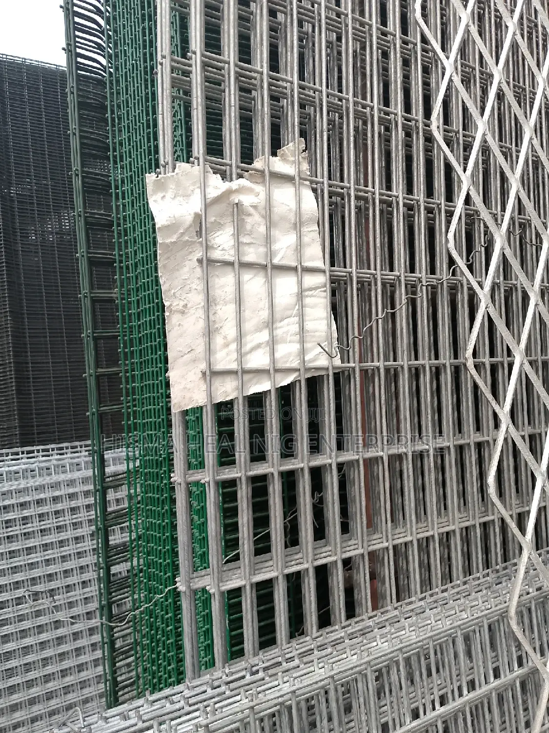 25"*75" Mm Holes ( 4mm Thickness Galvanized Mesh Wire
