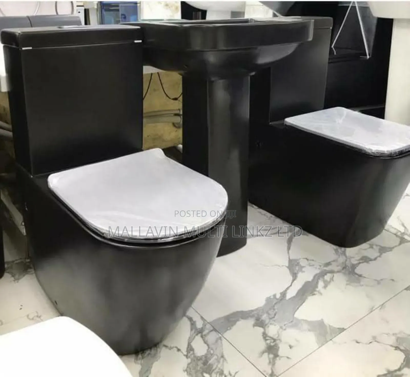 Matt Black Back To Wall Toilet Seats With Basin