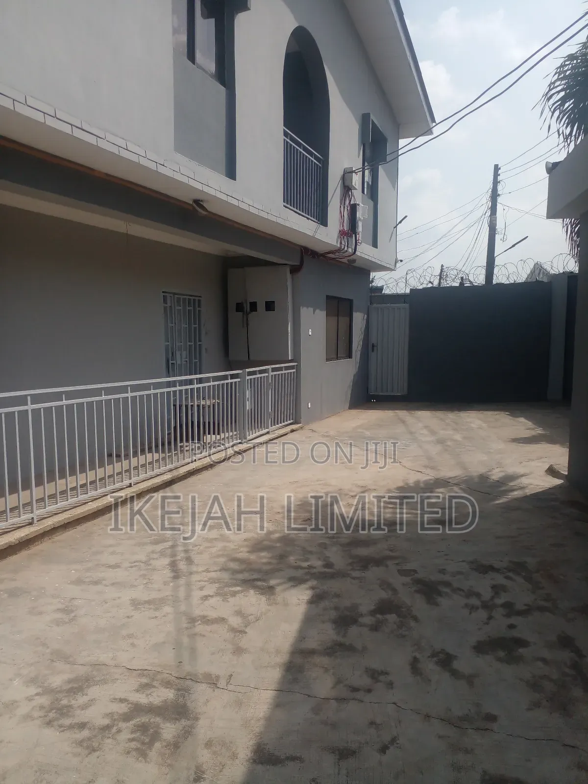 3bdrm Block of Flats in Ogba for rent