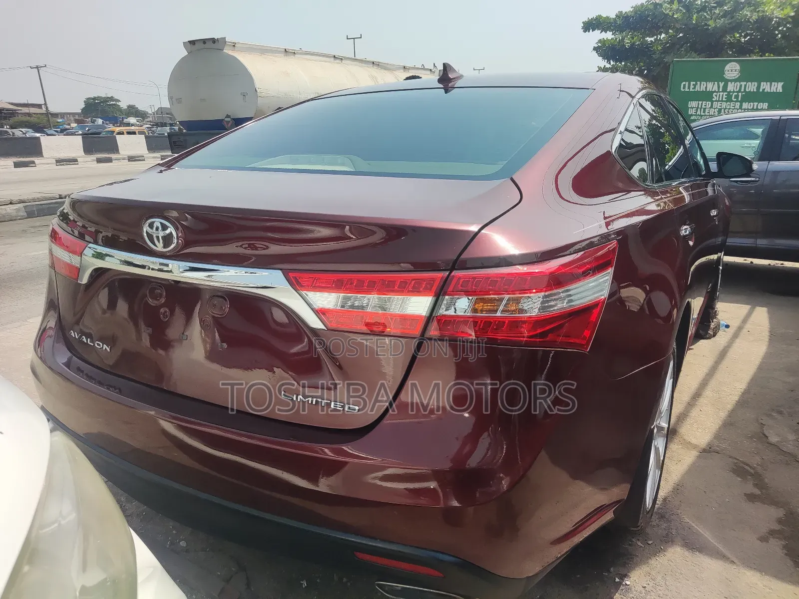Toyota Avalon 2015 Red