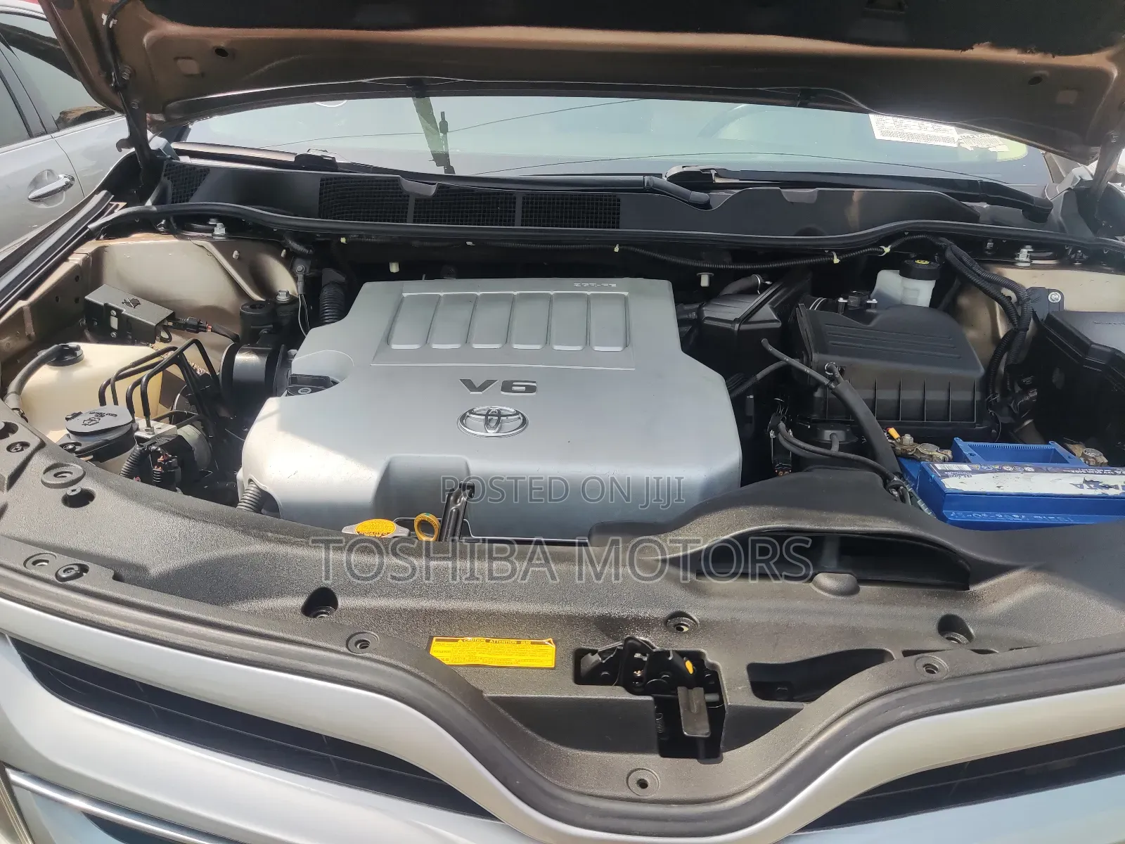 Toyota Venza V6 AWD 2012 Beige