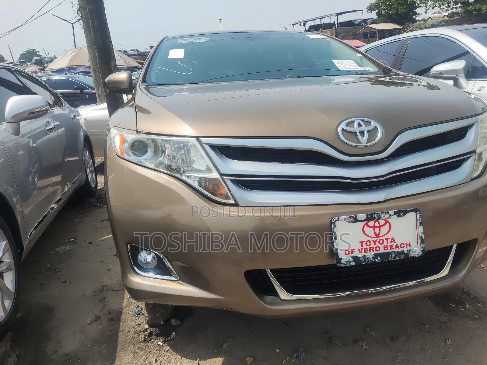 Toyota Venza V6 AWD 2012 Beige