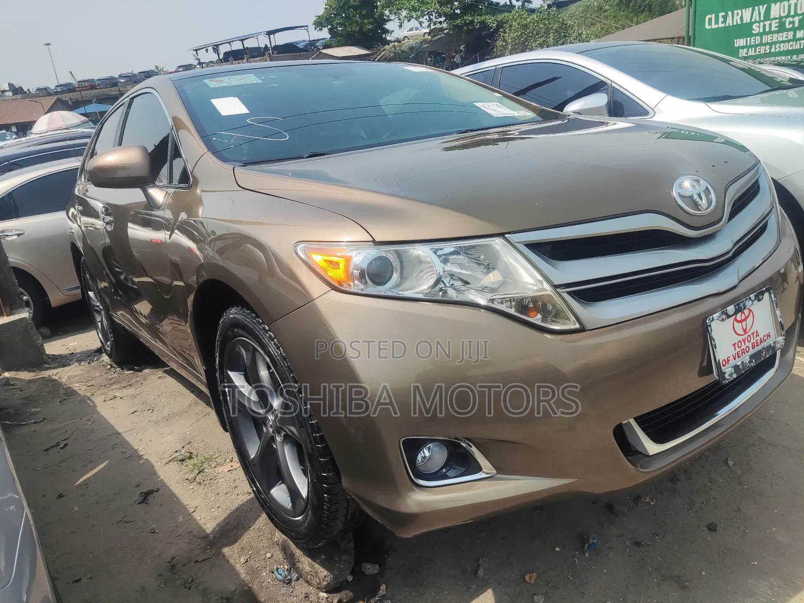 Toyota Venza V6 AWD 2012 Beige