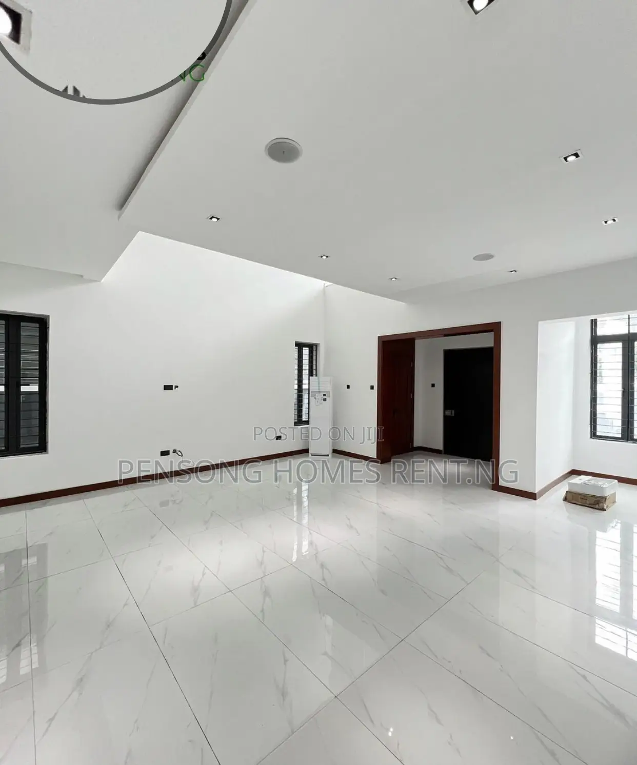 5bdrm Duplex in Lekki Phase 1 for rent