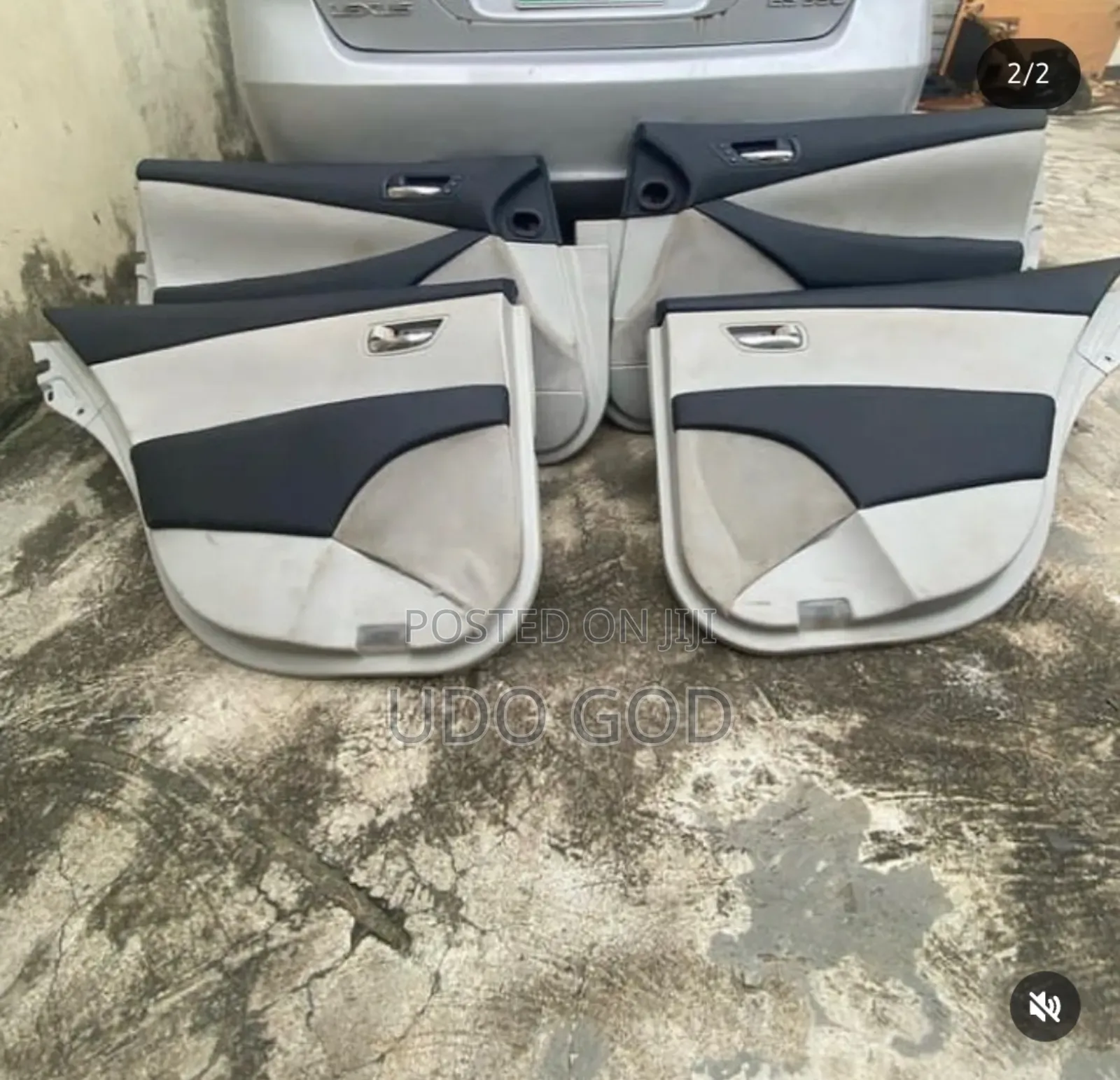 Lexus Es350 Black Interior Dashboard and Door Mat Upholstery Work