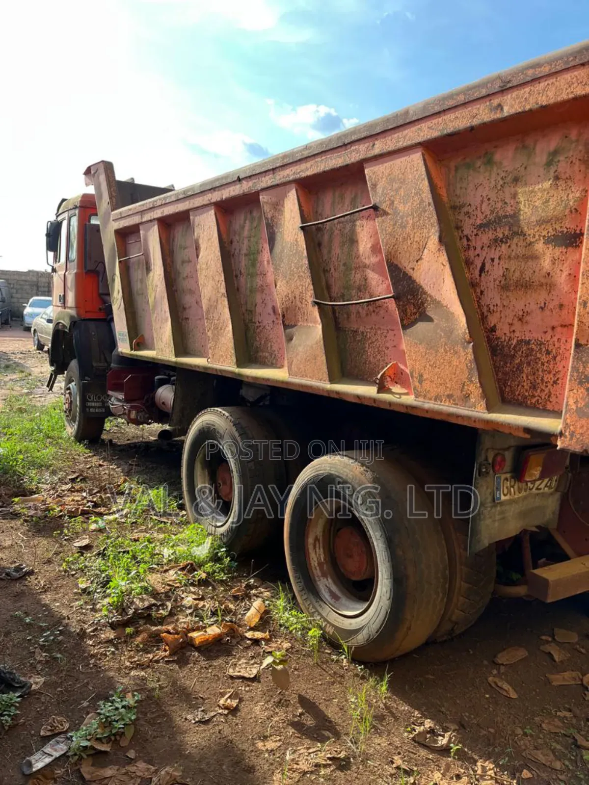 IVECO 10' Tyres Tipper Truck 1998 Orange