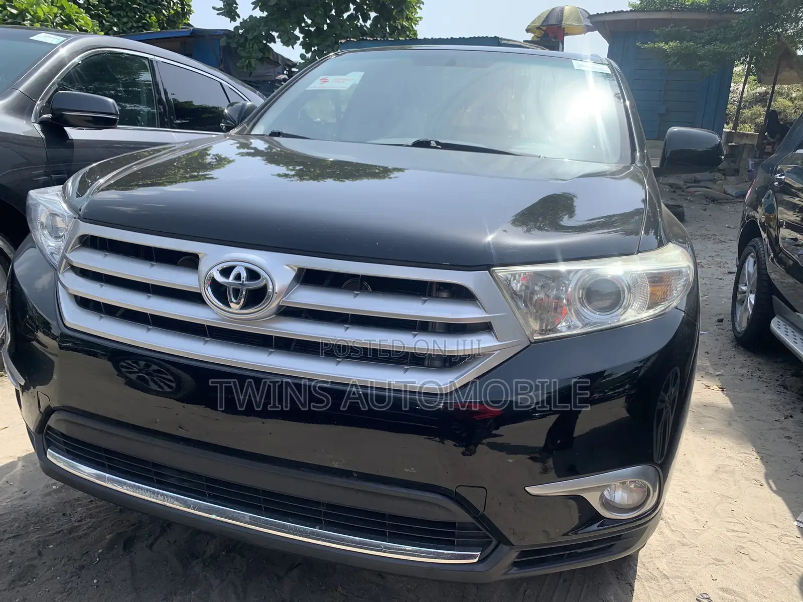 Toyota Highlander Limited 3.5l 4WD 2013 Black