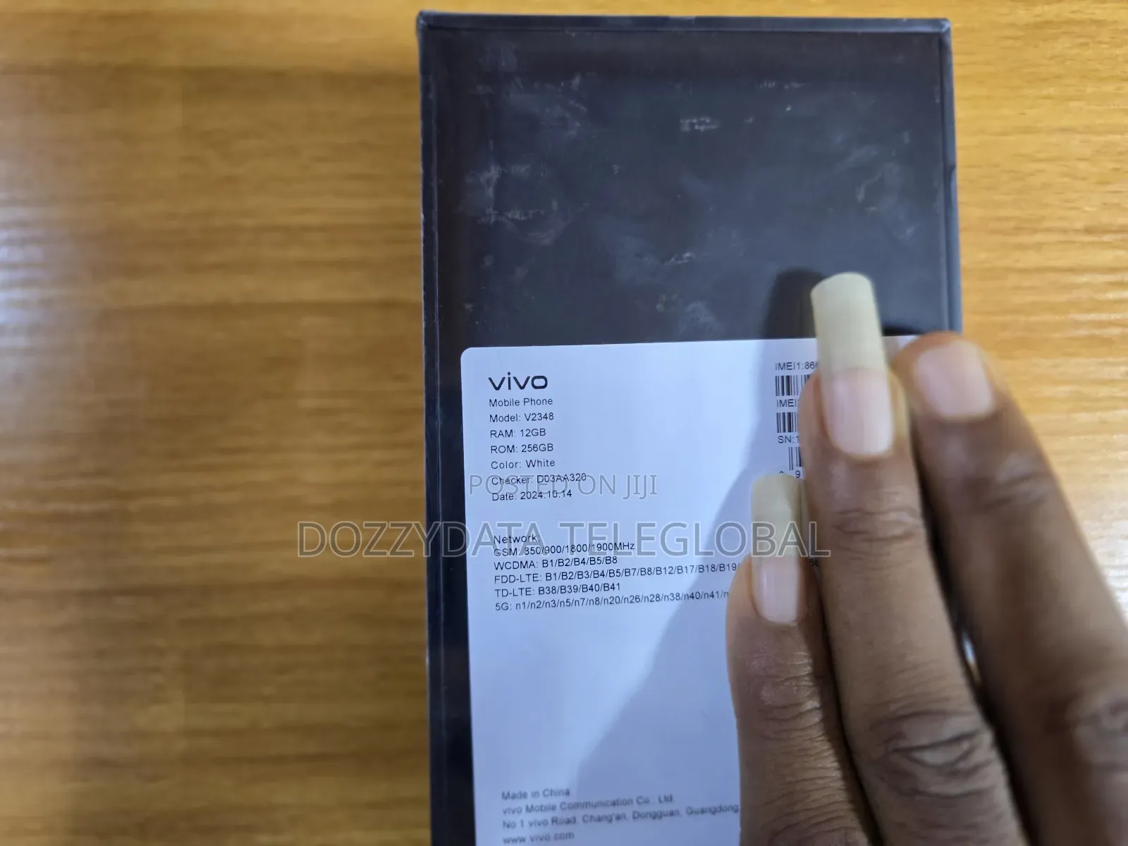 New Vivo V40 5G 256 GB