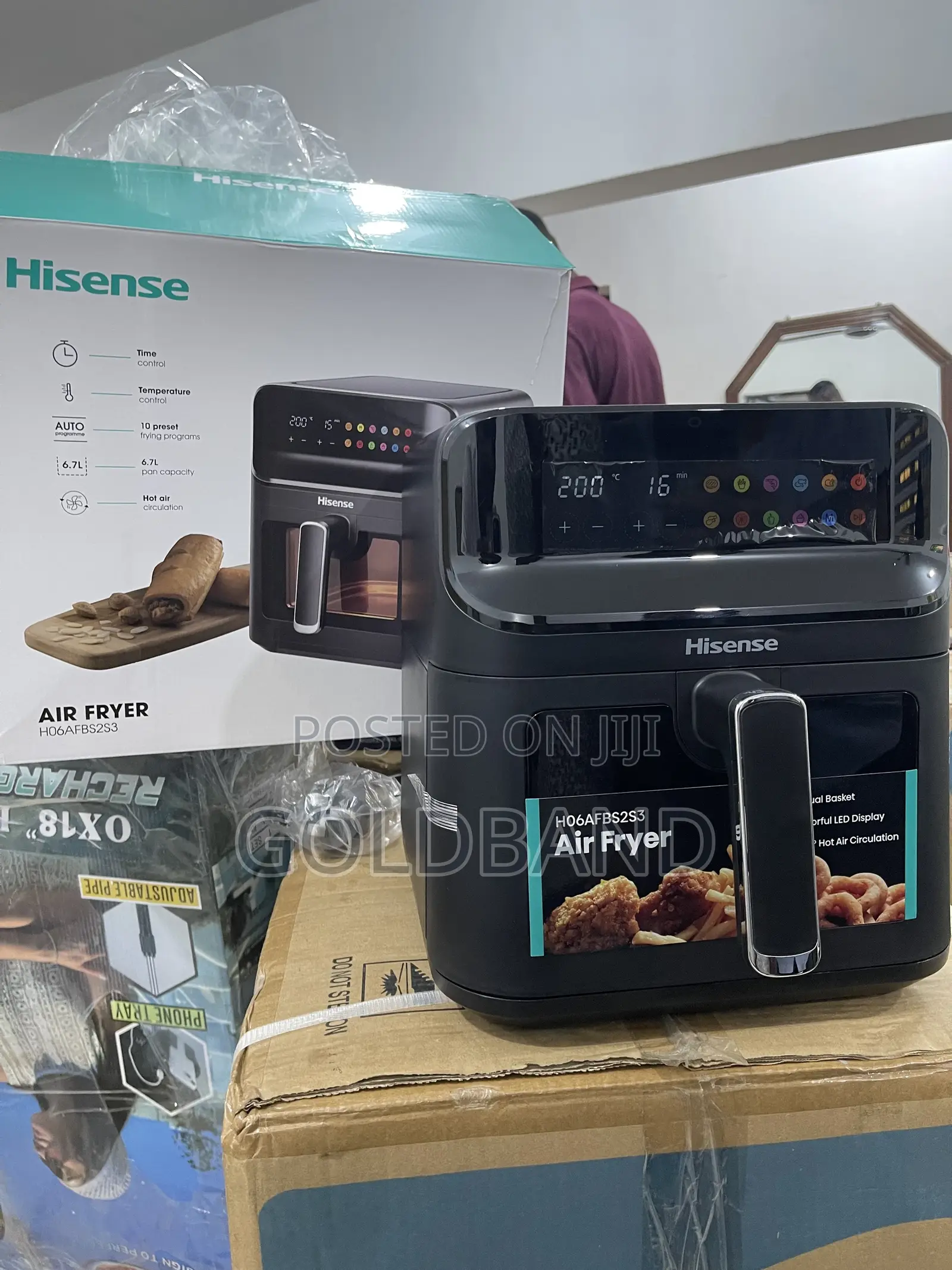 Hisense 6.7L Space-Saving Air Fryer (H06afbs2s3)
