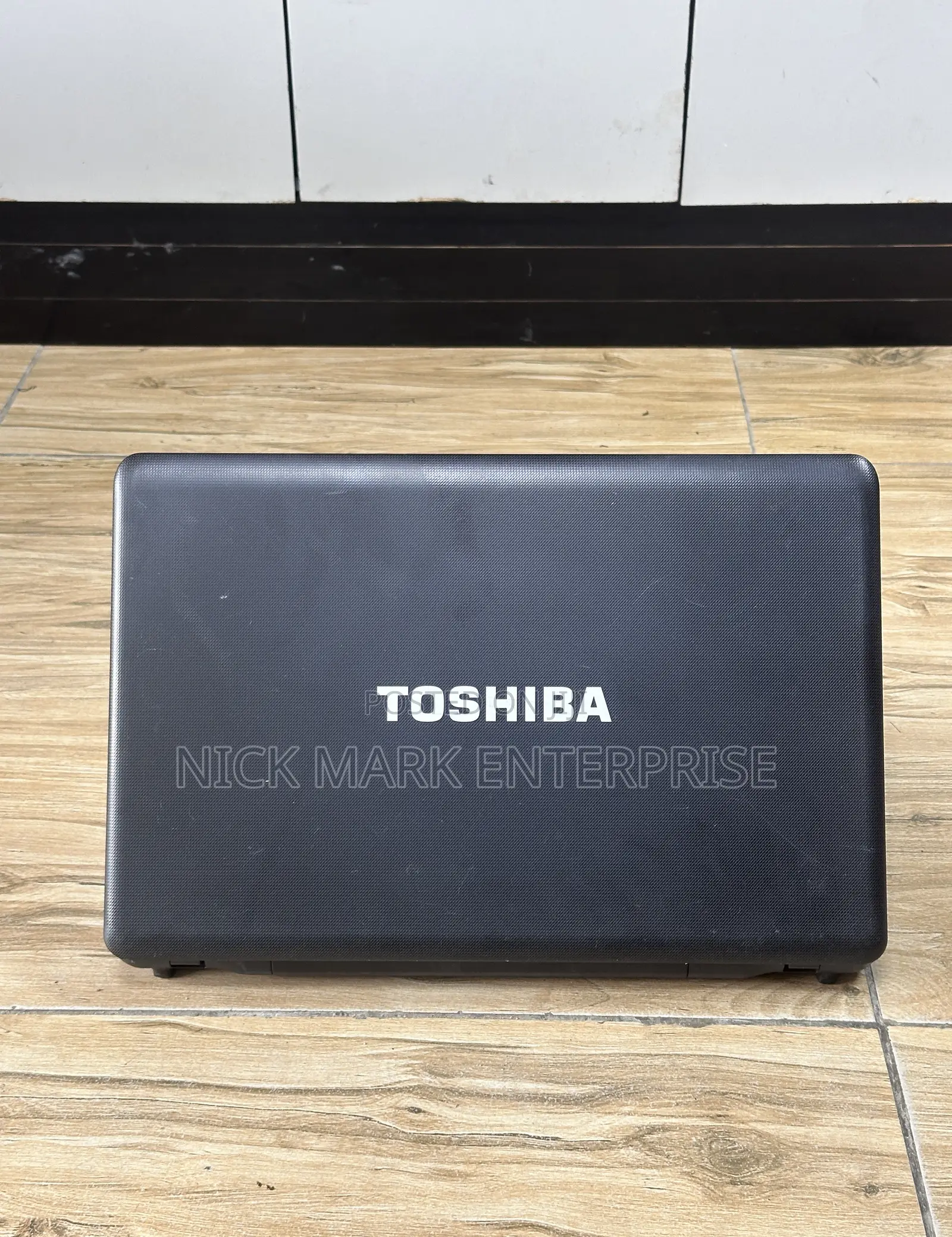 Laptop Toshiba Satellite Pro C650 4GB Intel Core I3 HDD 500GB