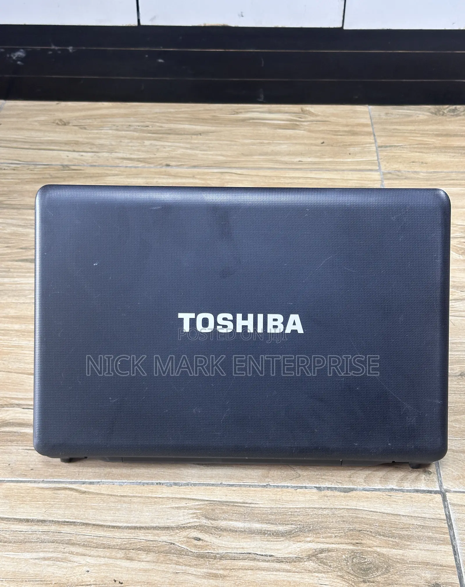 Laptop Toshiba Satellite Pro C650 4GB Intel Core I3 HDD 500GB