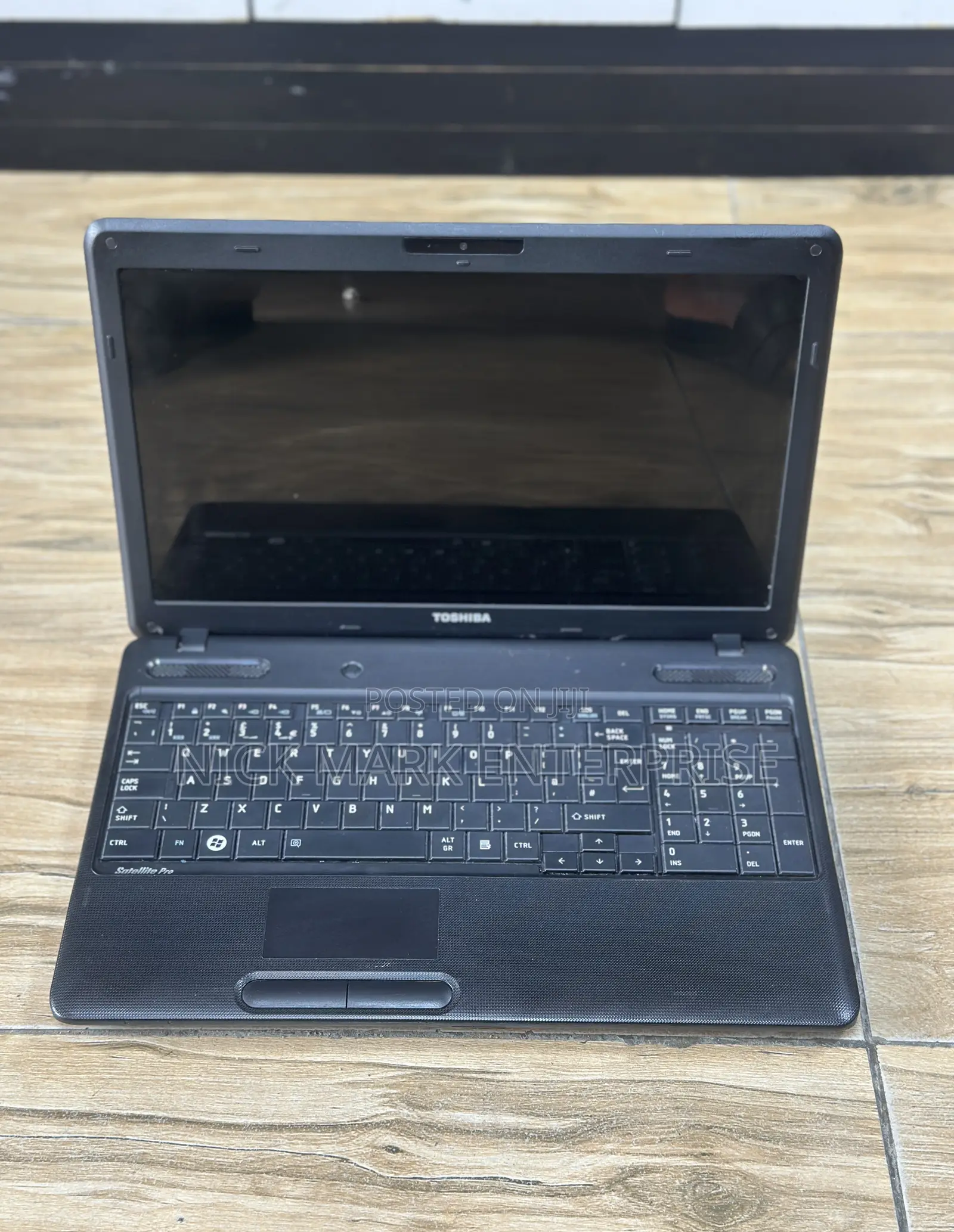 Laptop Toshiba Satellite Pro C650 4GB Intel Core I3 HDD 500GB