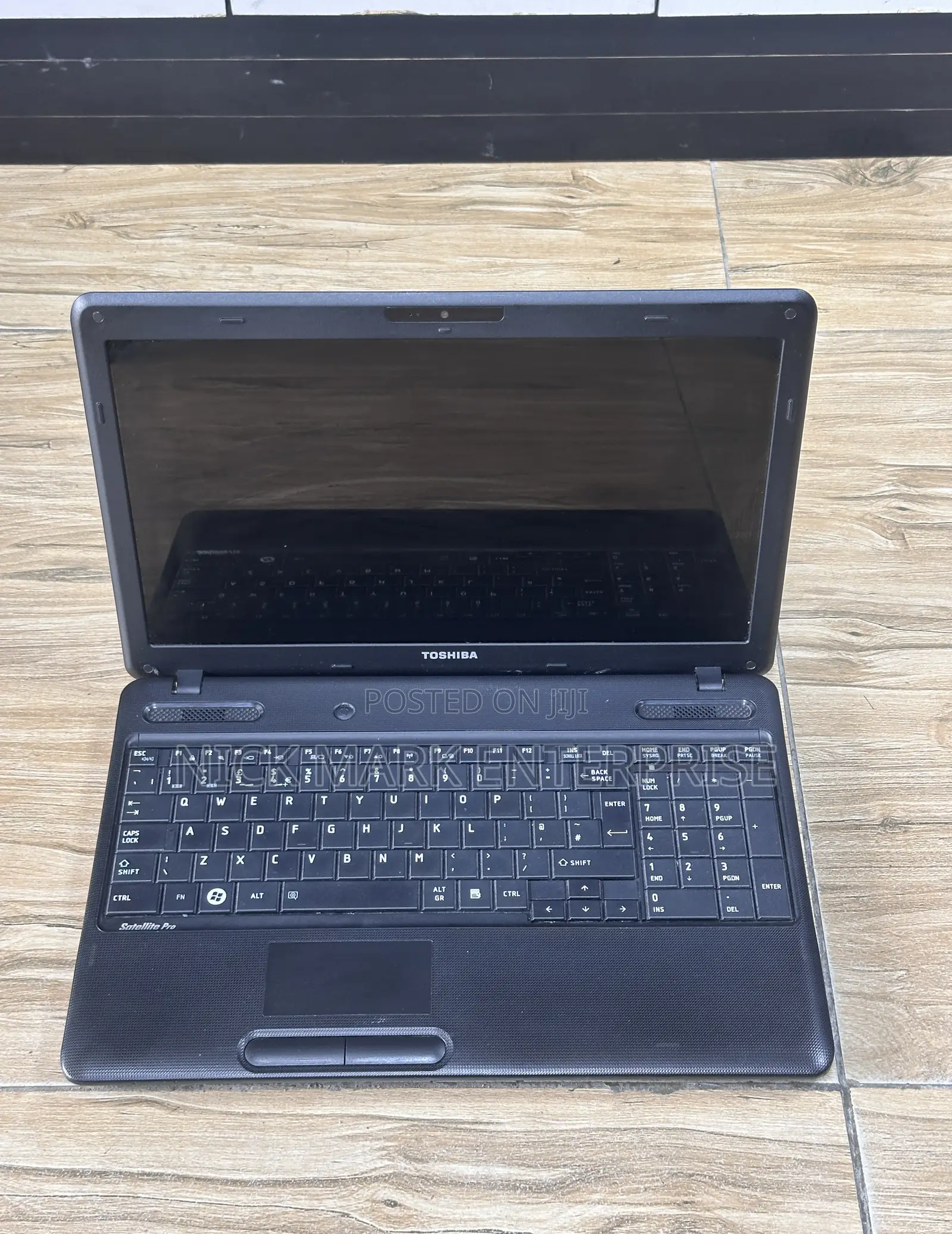 Laptop Toshiba Satellite Pro C650 4GB Intel Core I3 HDD 500GB