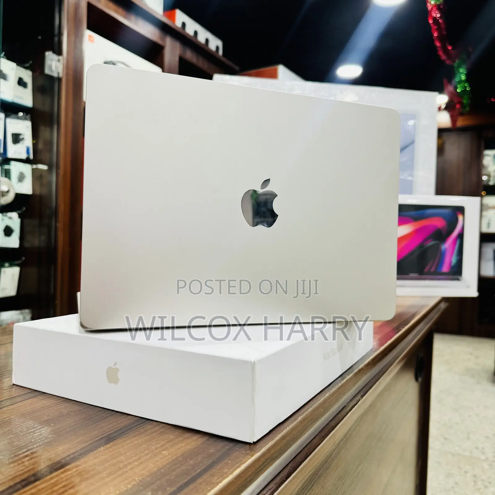 Laptop Apple MacBook Air 2022 M2 8GB Apple M2 SSD 256GB