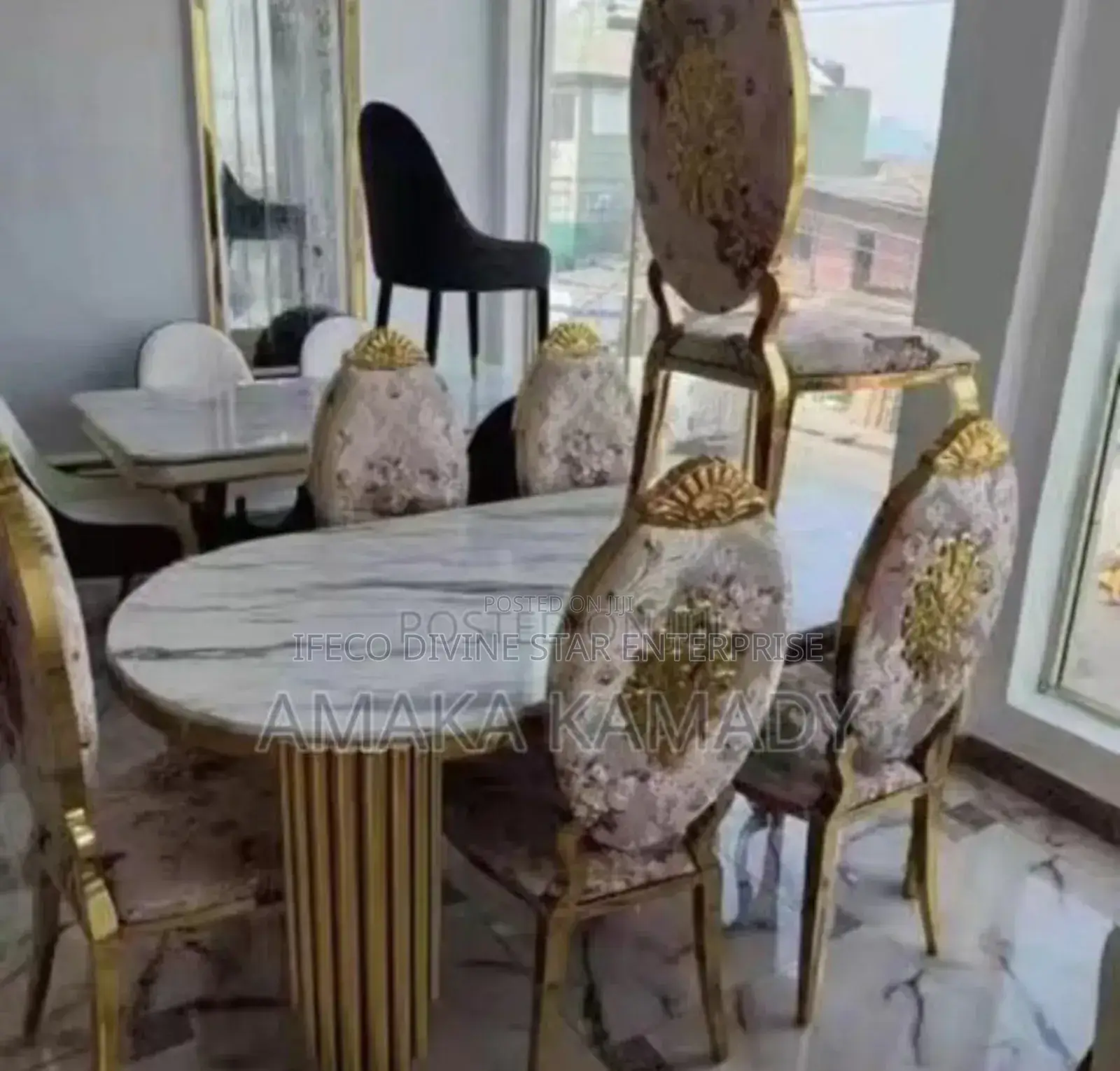 6-Seater Contemporary Dining Set