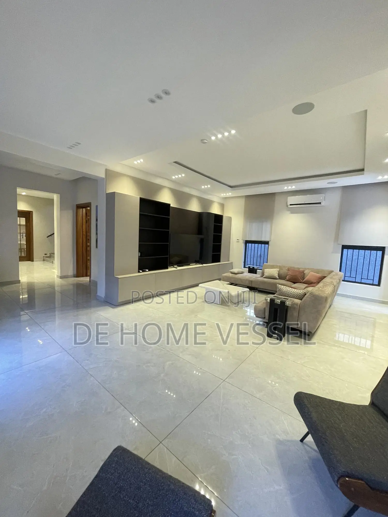 Furnished 5bdrm Mansion in Ikoyi for sale