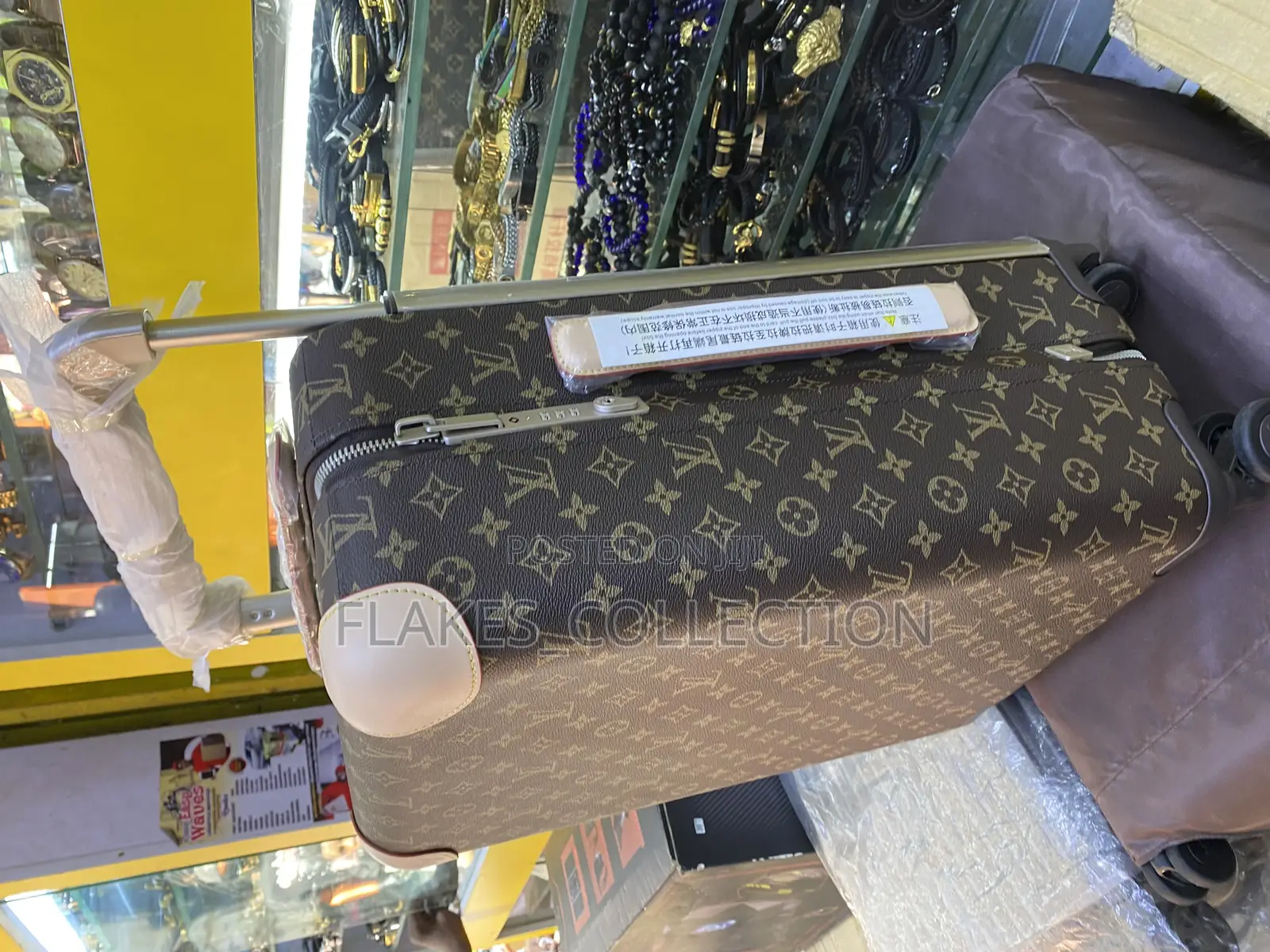 Louis Vuitton Luxury Luggage Box