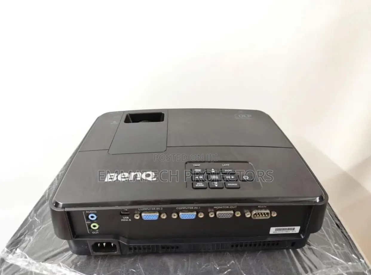 Uk Used Daylight Benq Projector Benq Lagos , Ibadan ,Abuja ,