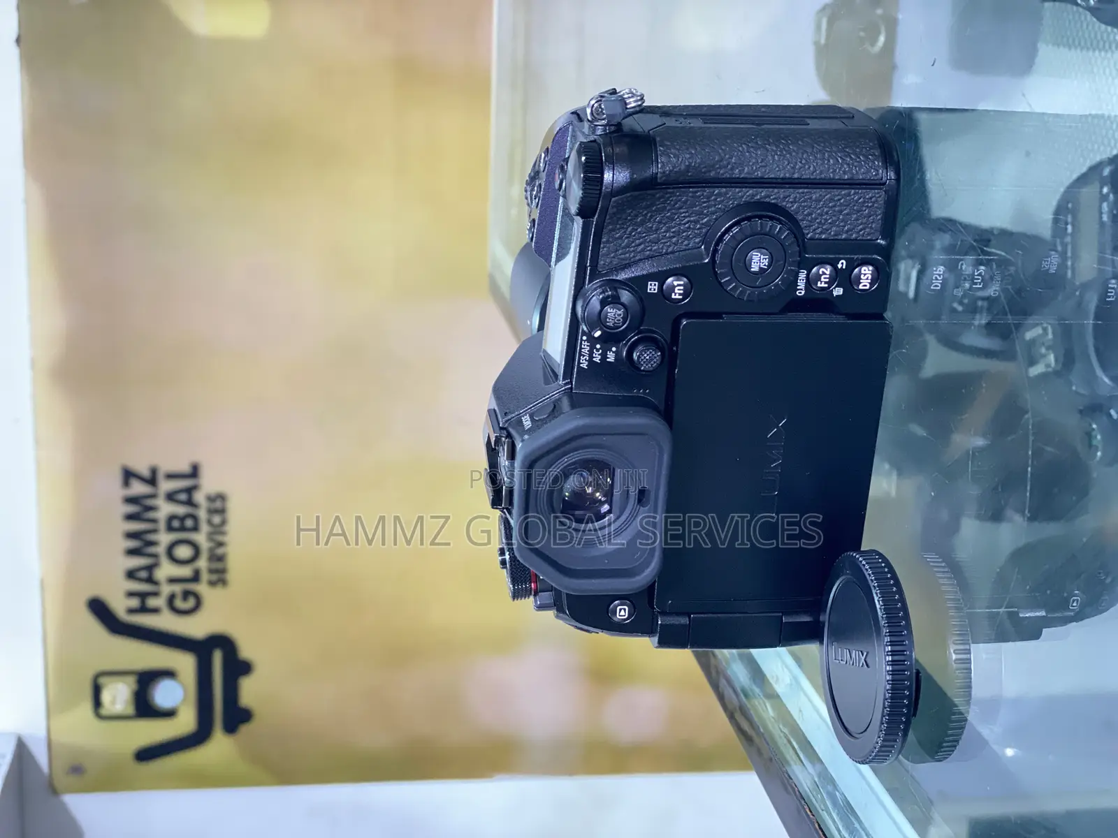 Lumix G9 + 14-45mm Lens