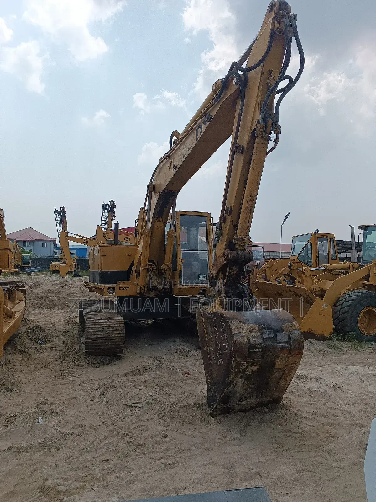 Excavator 225 Crawler, 80M Naira