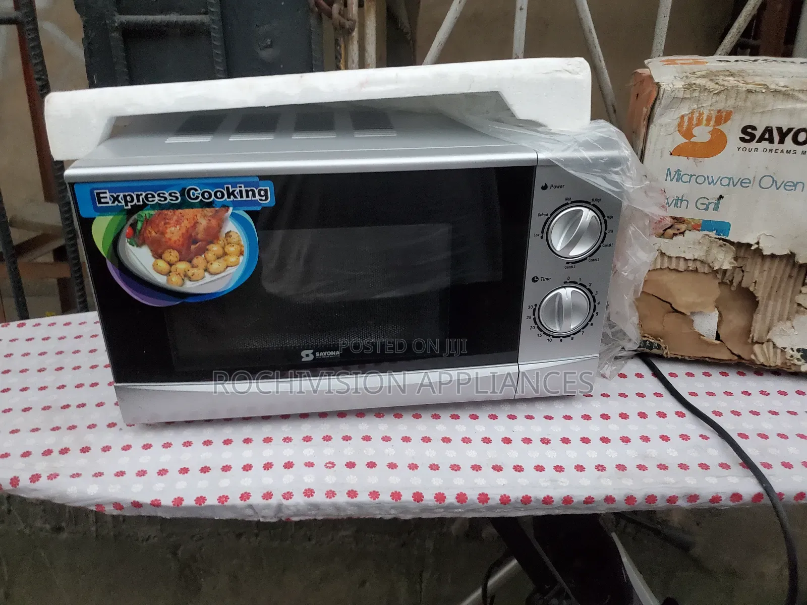 Sayona Microwave Oven Microwave With Grill Stylish Black