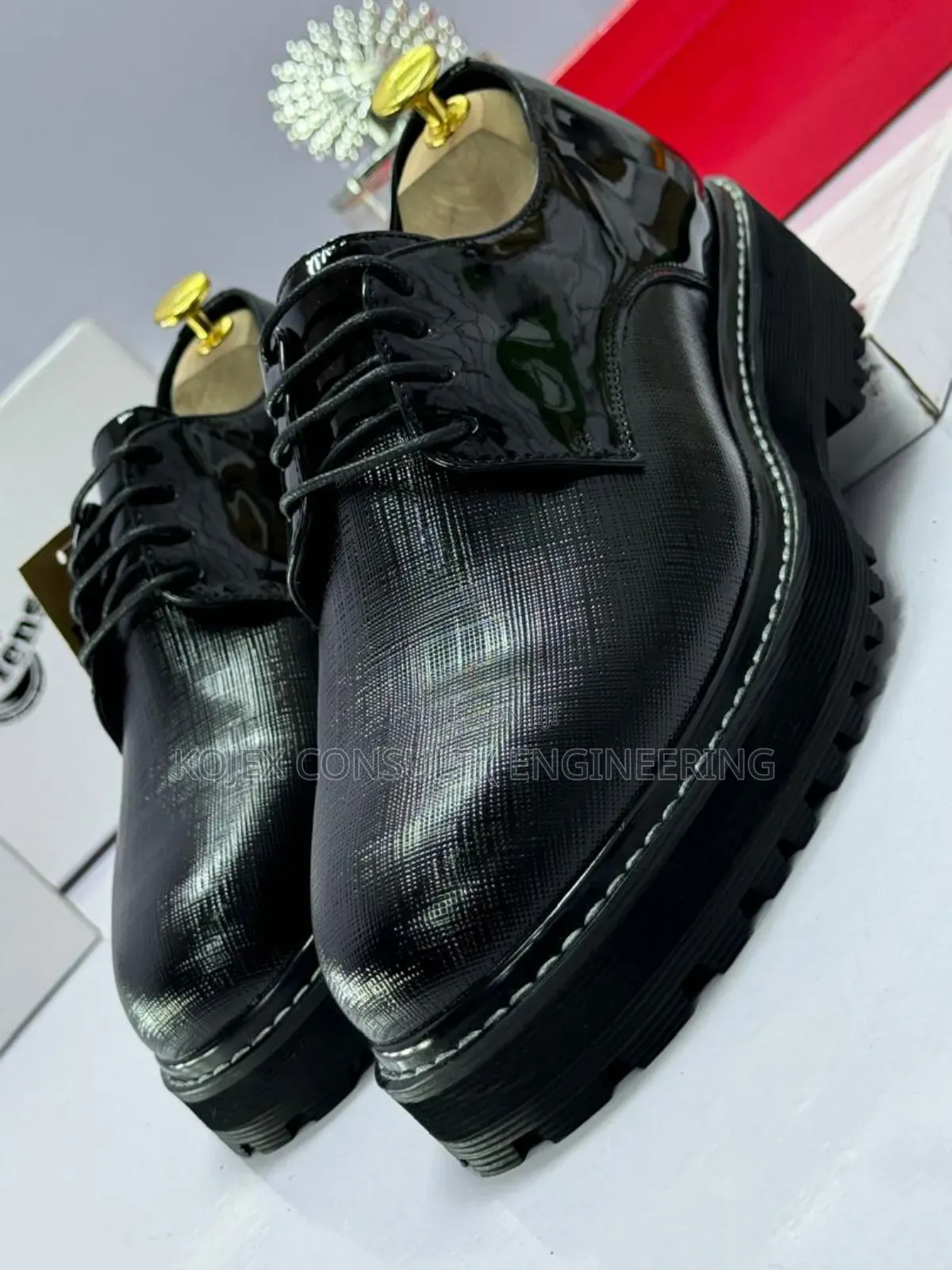 DR MARTENS Latest Laced Loafers