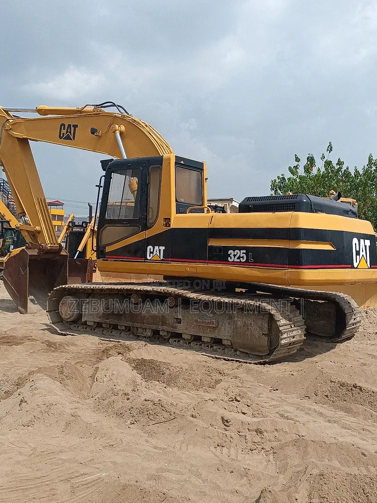 Caterpillar Excavator 325L. 135M Naira.