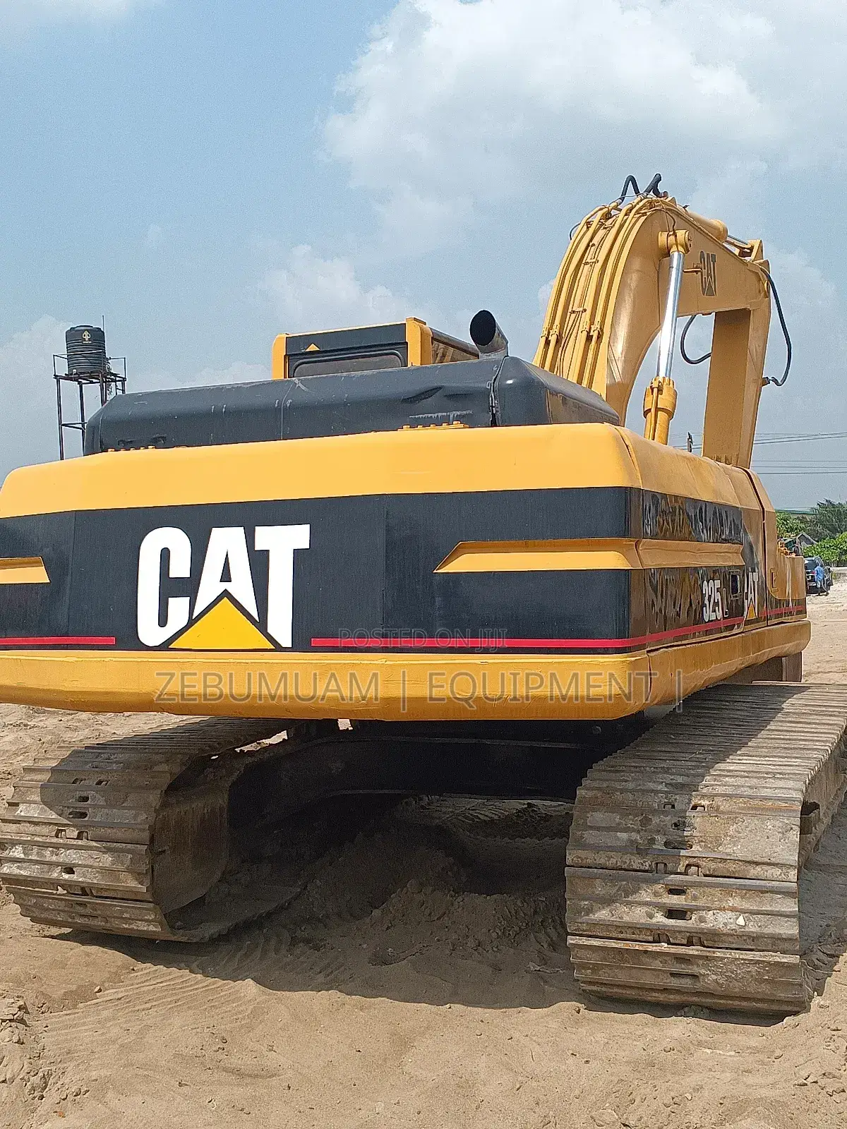 Caterpillar Excavator 325L. 135M Naira.