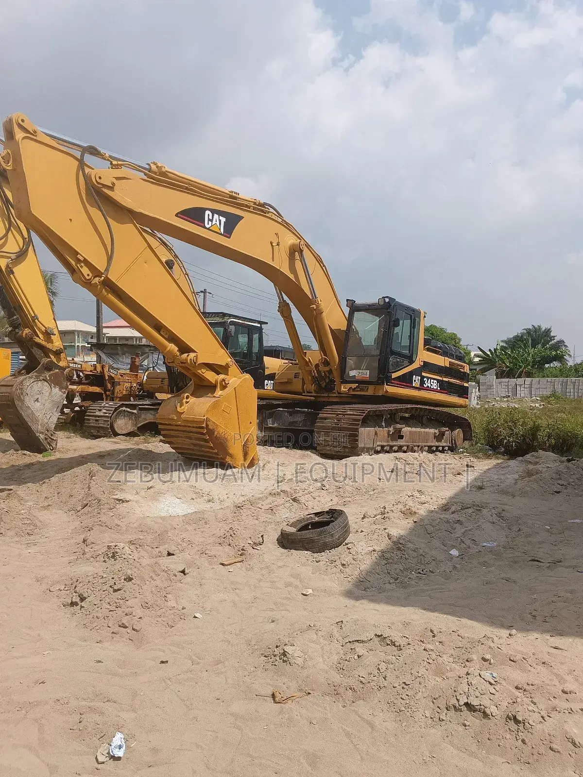 Caterpillar Excavator 345bl. 160m Naira